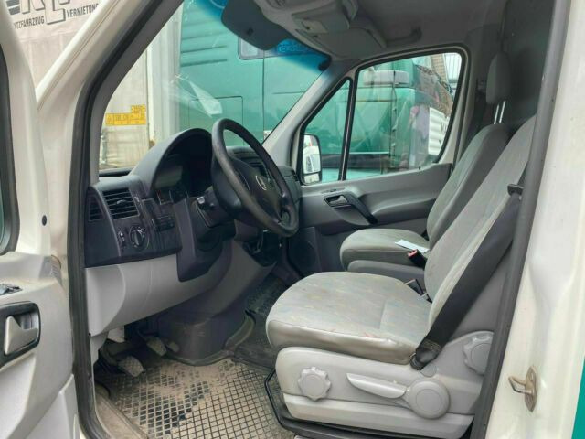 Volkswagen Crafter TDI Lang/Klima 3-Sitzer - Βαν: φωτογραφία 4 Volkswagen Crafter TDI Lang/Klima 3-Sitzer - Βαν: φωτογραφία 4
