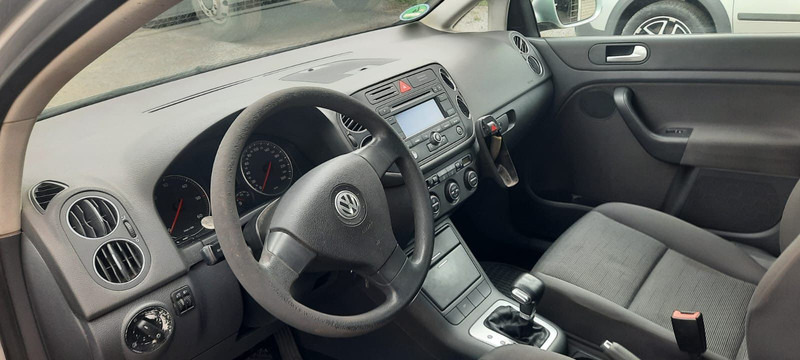 Volkswagen Golf Plus 1.9 TDI DSG DPF Comfortline - Hatchback: φωτογραφία 5 Volkswagen Golf Plus 1.9 TDI DSG DPF Comfortline - Hatchback: φωτογραφία 5