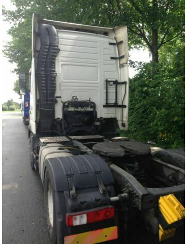 Volvo FH 440 G.Haus-Hochdach Euro:4 German Truck - Τράκτορας: φωτογραφία 4 Volvo FH 440 G.Haus-Hochdach Euro:4 German Truck - Τράκτορας: φωτογραφία 4