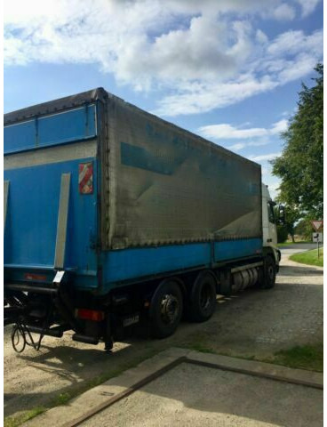 Volvo FH12-420 Euro:4Plane Spriegel mit LBW 3000kg - Φορτηγό μουσαμάς: φωτογραφία 3 Volvo FH12-420 Euro:4Plane Spriegel mit LBW 3000kg - Φορτηγό μουσαμάς: φωτογραφία 3