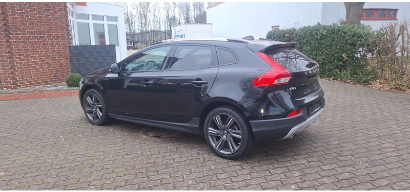 Volvo V40 Cross Country You! - Αυτοκίνητο: φωτογραφία 5 Volvo V40 Cross Country You! - Αυτοκίνητο: φωτογραφία 5