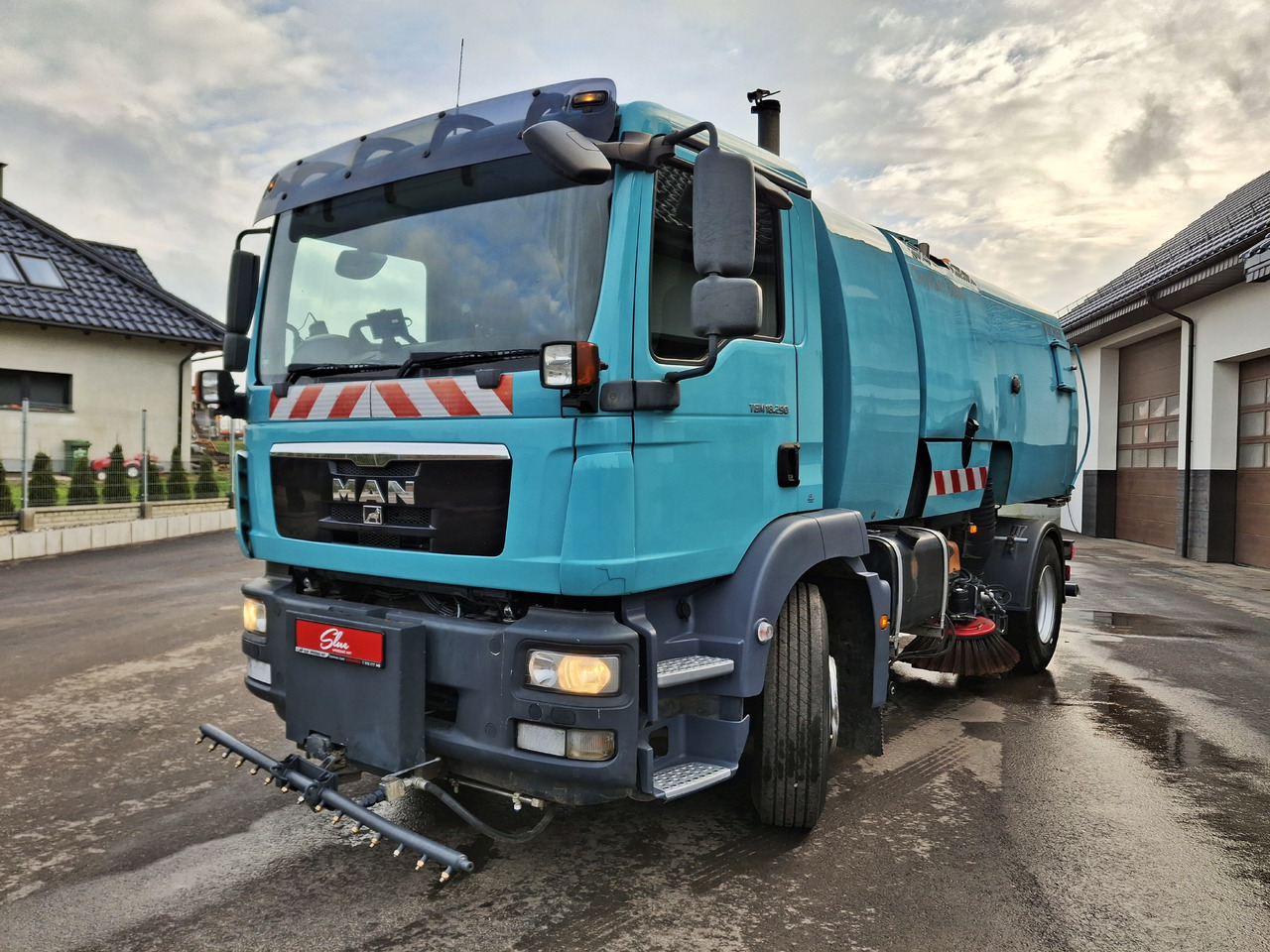 MAN 18.290 Zamiatarka Kehrmaschine BUCHER PM10 L/R Karcher - Σάρωθρο δρόμων: φωτογραφία 2 MAN 18.290 Zamiatarka Kehrmaschine BUCHER PM10 L/R Karcher - Σάρωθρο δρόμων: φωτογραφία 2