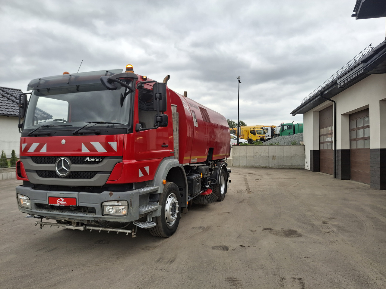 MERCEDES-BENZ Axor 1829 Zamiatarka Kehrmaschine BUCHER 2 Motoren Karcher PM10 Odchwaszczarka Sweeper - Σάρωθρο δρόμων: φωτογραφία 2 MERCEDES-BENZ Axor 1829 Zamiatarka Kehrmaschine BUCHER 2 Motoren Karcher PM10 Odchwaszczarka Sweeper - Σάρωθρο δρόμων: φωτογραφία 2
