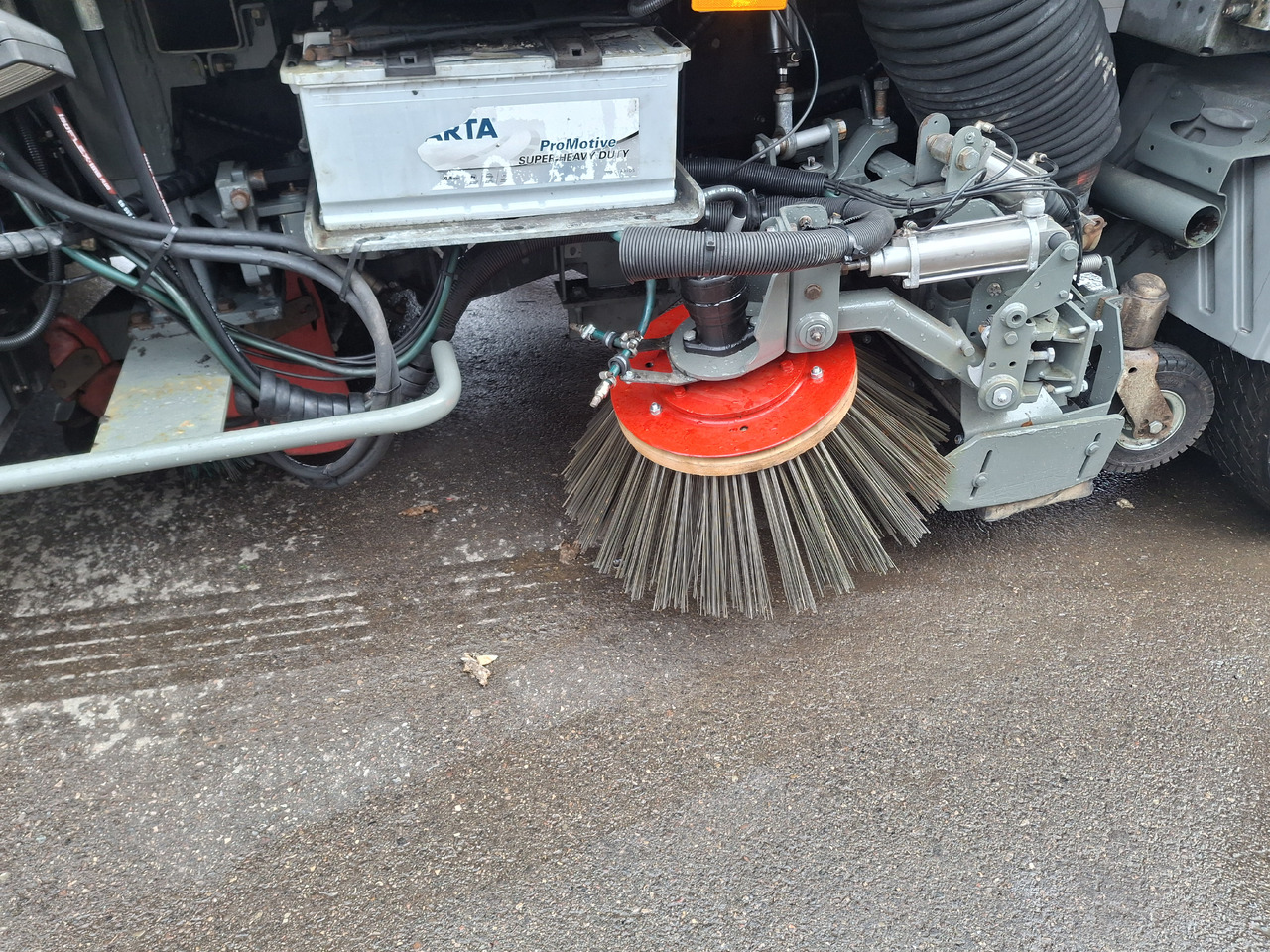 Σάρωθρο δρόμων Mercedes-Benz Atego 1524: φωτογραφία 7 Σάρωθρο δρόμων Mercedes-Benz Atego 1524: φωτογραφία 7