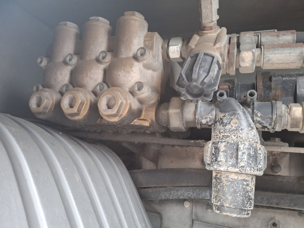 Σάρωθρο δρόμων Mercedes-Benz Atego 1524: φωτογραφία 12 Σάρωθρο δρόμων Mercedes-Benz Atego 1524: φωτογραφία 12