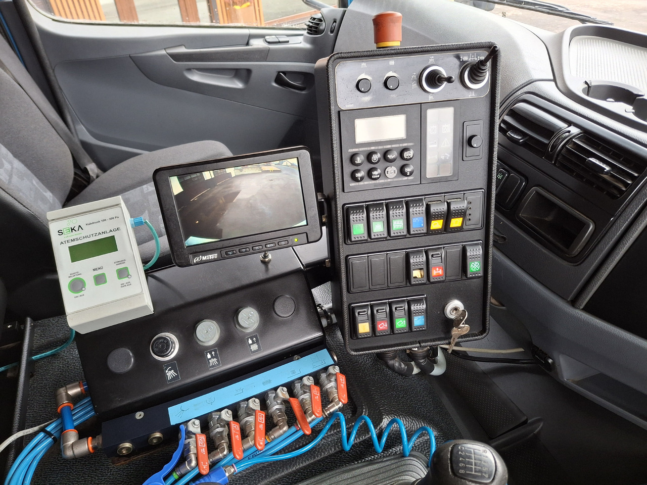 Σάρωθρο δρόμων Mercedes-Benz Axor 1829 PM10 Zamiatarka Kehrmaschine FAUN: φωτογραφία 25 Σάρωθρο δρόμων Mercedes-Benz Axor 1829 PM10 Zamiatarka Kehrmaschine FAUN: φωτογραφία 25