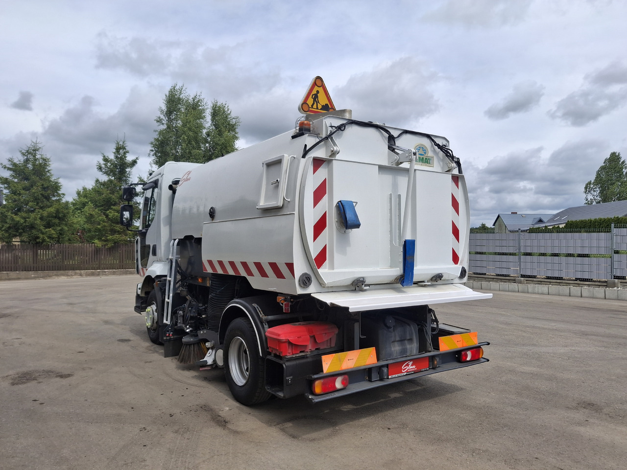 RENAULT Midlum 220 Zamiatarka Kehrmaschine Johnston L/R 2 Motoren 2 Silniki - Σάρωθρο δρόμων: φωτογραφία 3 RENAULT Midlum 220 Zamiatarka Kehrmaschine Johnston L/R 2 Motoren 2 Silniki - Σάρωθρο δρόμων: φωτογραφία 3