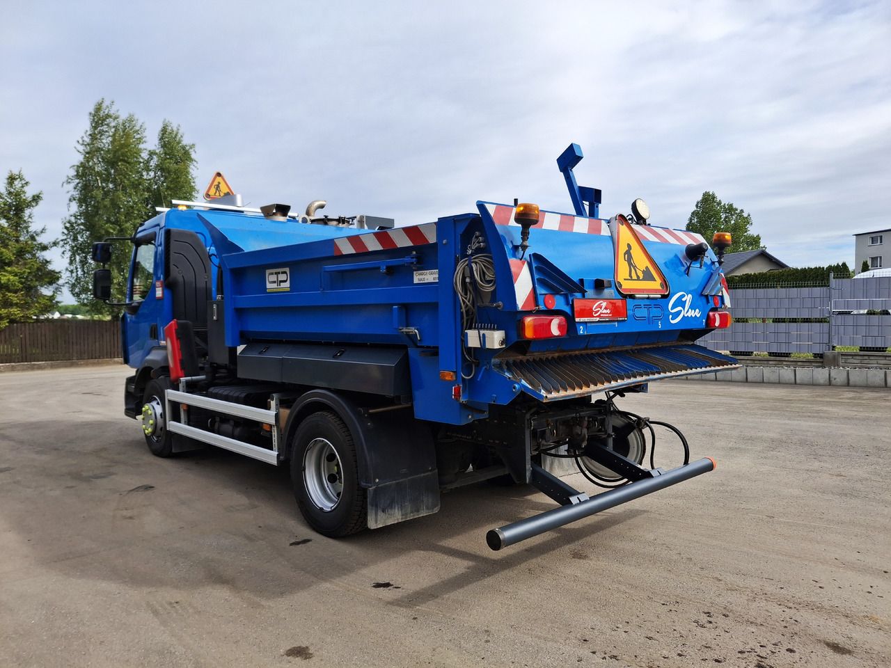 Renault D16 - Ασφαλτοδιανομέας: φωτογραφία 2 Renault D16 - Ασφαλτοδιανομέας: φωτογραφία 2