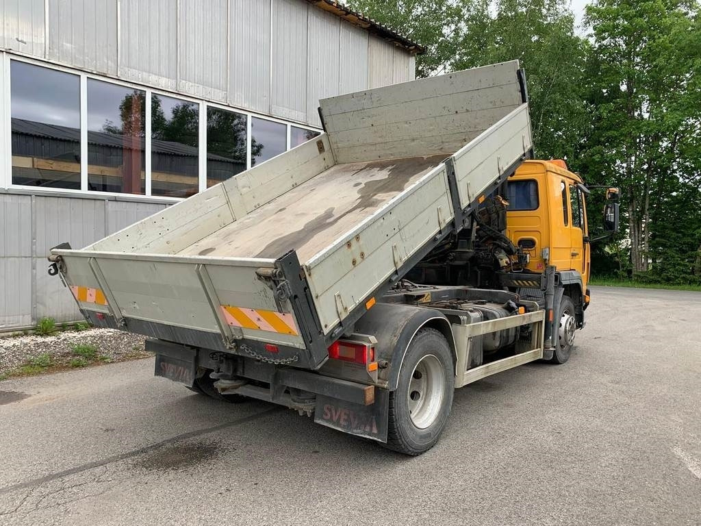 Volvo FL615 + HIAB 027-2 - Φορτηγό ανατρεπόμενο: φωτογραφία 4 Volvo FL615 + HIAB 027-2 - Φορτηγό ανατρεπόμενο: φωτογραφία 4