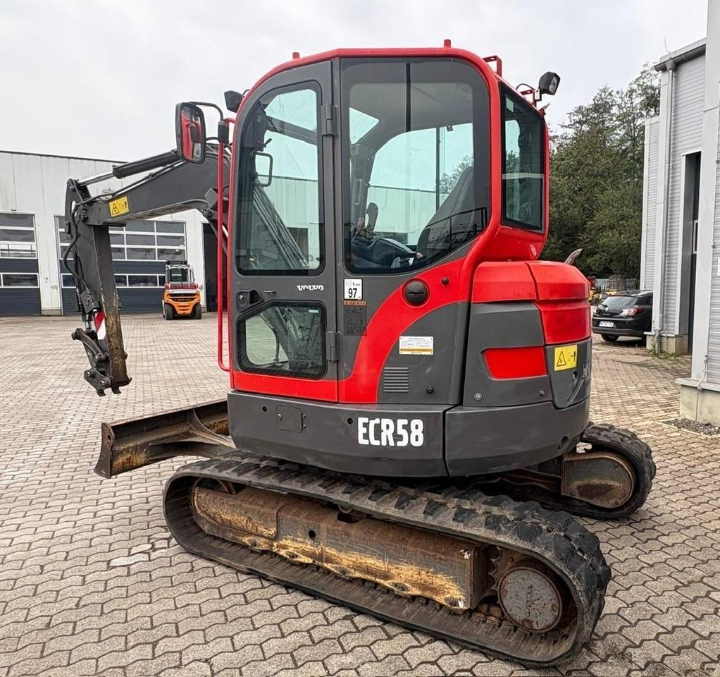 Volvo ECR 58 - Μίνι εκσκαφέας: φωτογραφία 4 Volvo ECR 58 - Μίνι εκσκαφέας: φωτογραφία 4