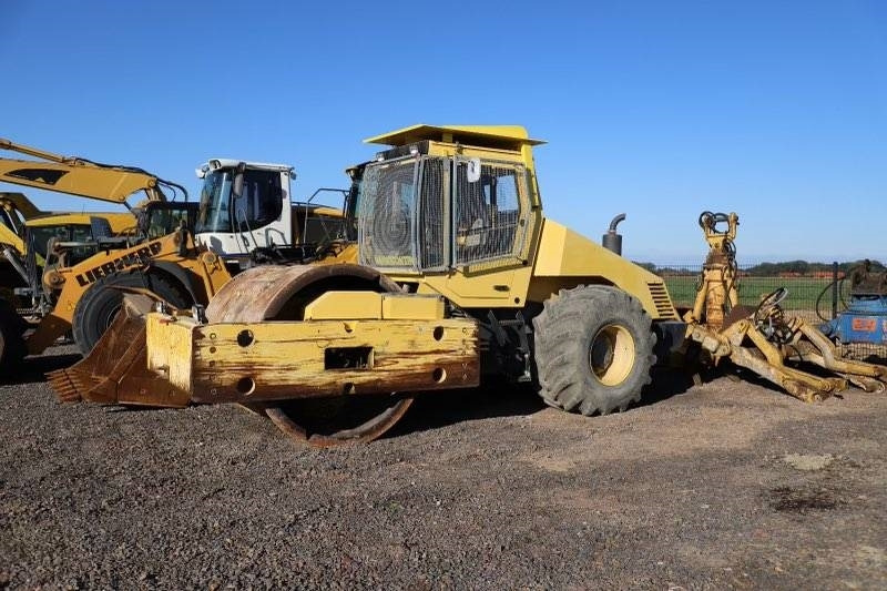 Bomag BW 225 D-3 - Ασφαλτικός οδοστρωτήρας: φωτογραφία 5 Bomag BW 225 D-3 - Ασφαλτικός οδοστρωτήρας: φωτογραφία 5