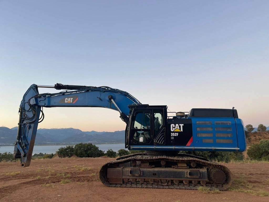 CAT 352 F XE - Ερπυστριοφόρος εκσκαφέας: φωτογραφία 1 CAT 352 F XE - Ερπυστριοφόρος εκσκαφέας: φωτογραφία 1