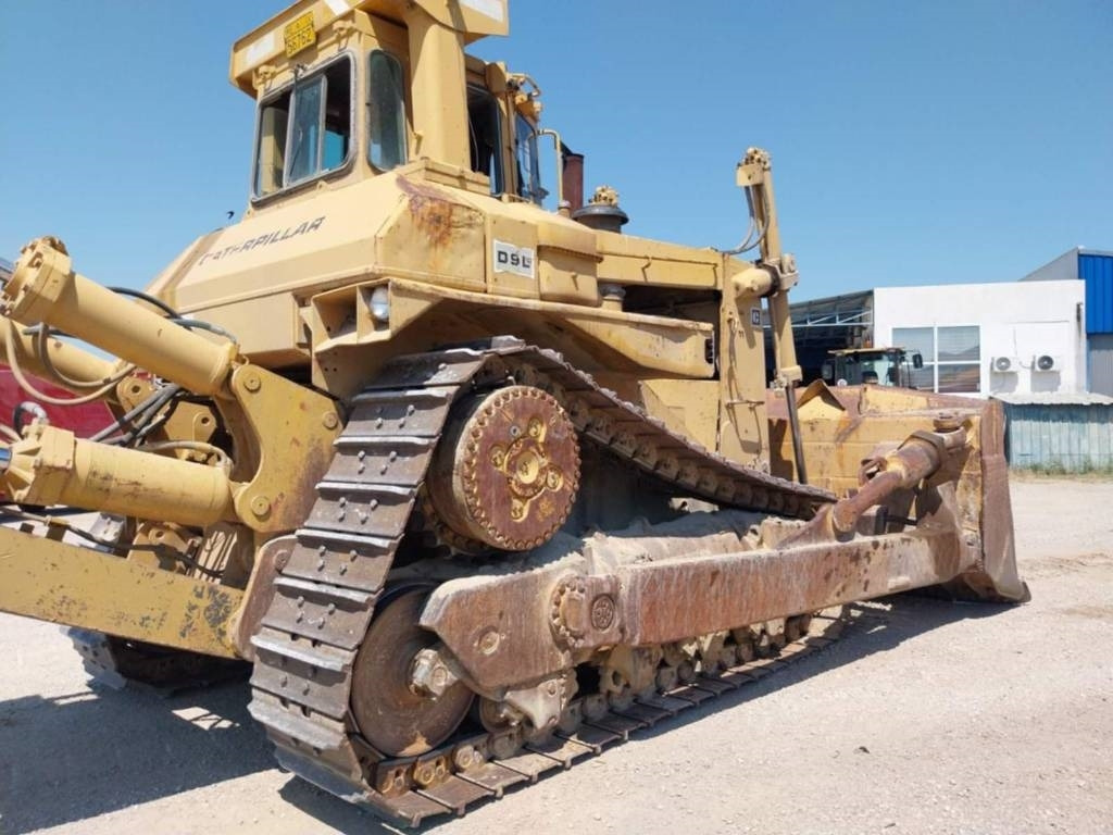 CAT D 9 L - Μπουλντόζα: φωτογραφία 1 CAT D 9 L - Μπουλντόζα: φωτογραφία 1