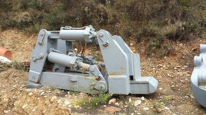 CAT SS RIPPER D9H  - Ψαλίδι υδραυλικό: φωτογραφία 1 CAT SS RIPPER D9H  - Ψαλίδι υδραυλικό: φωτογραφία 1