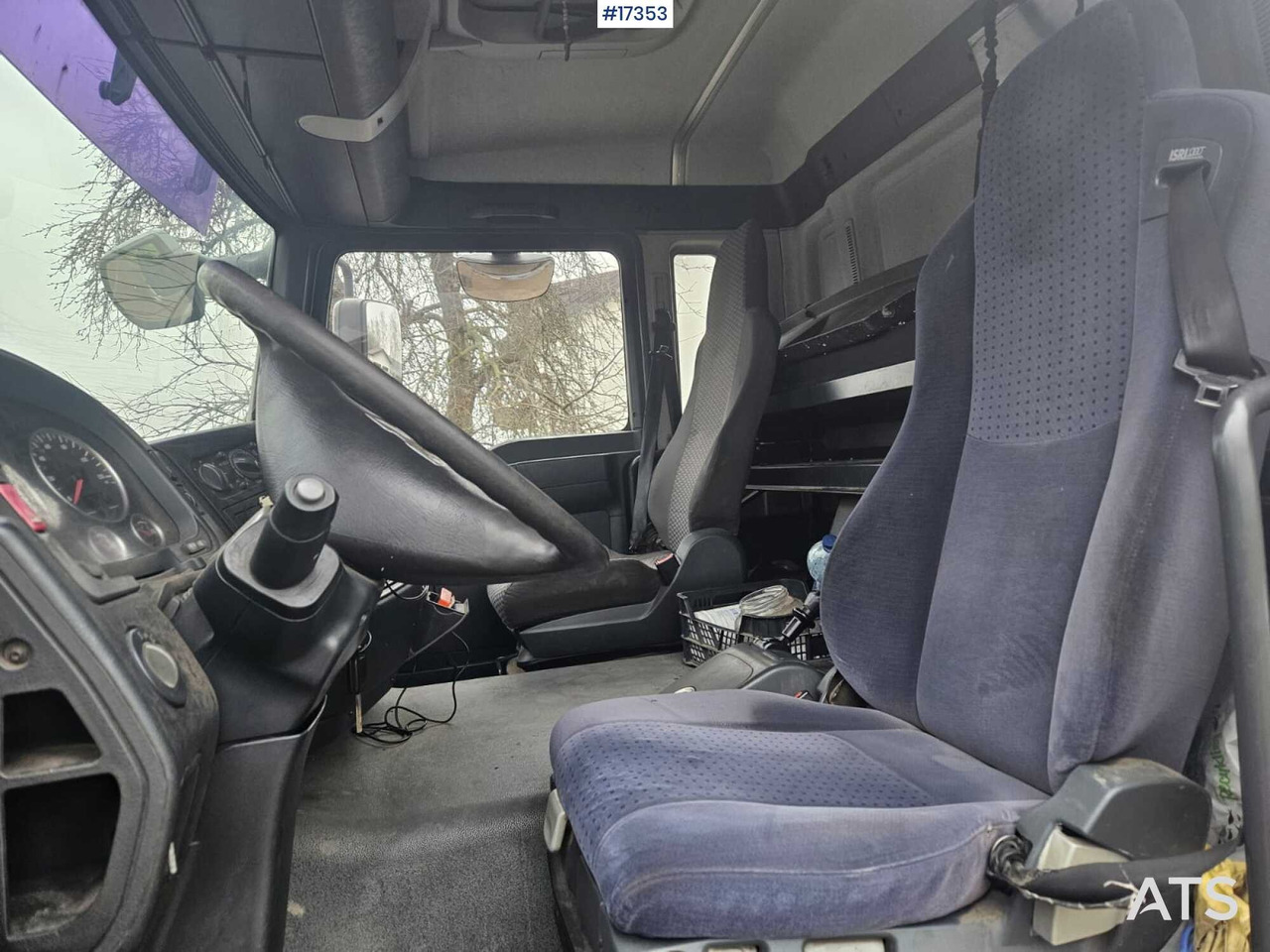 Interior photo 1: Φορτηγό με γερανό 2008 DAF 26.360 HDS FASSI