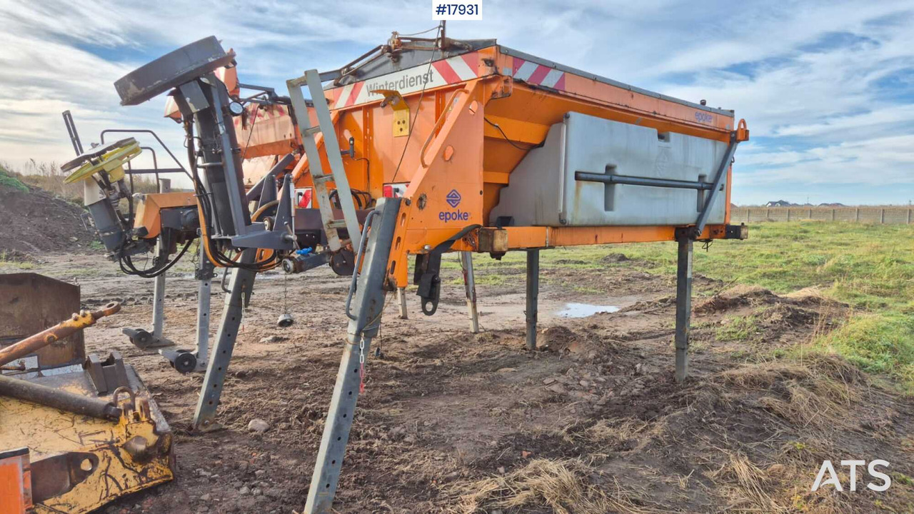 EPOKE SH3401 5m3 sand/salt spreader (2007) - Αλατιέρα: φωτογραφία 1 EPOKE SH3401 5m3 sand/salt spreader (2007) - Αλατιέρα: φωτογραφία 1