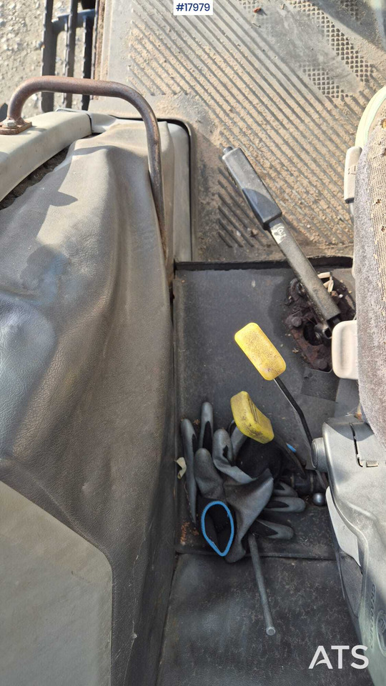 Τρακτέρ LANDINI C35 agricultural tractor (2002): φωτογραφία 15