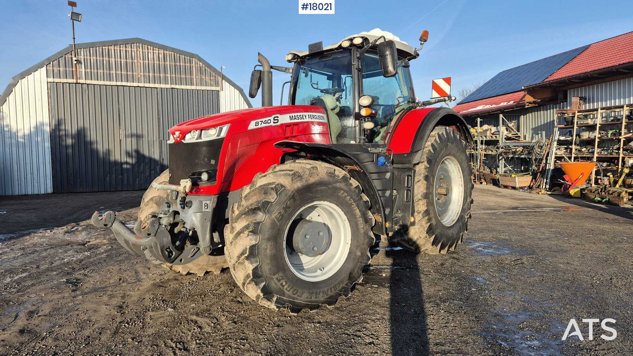 Massey Ferguson 8740S agricultural tractor (2019) - Τρακτέρ: φωτογραφία 1 Massey Ferguson 8740S agricultural tractor (2019) - Τρακτέρ: φωτογραφία 1