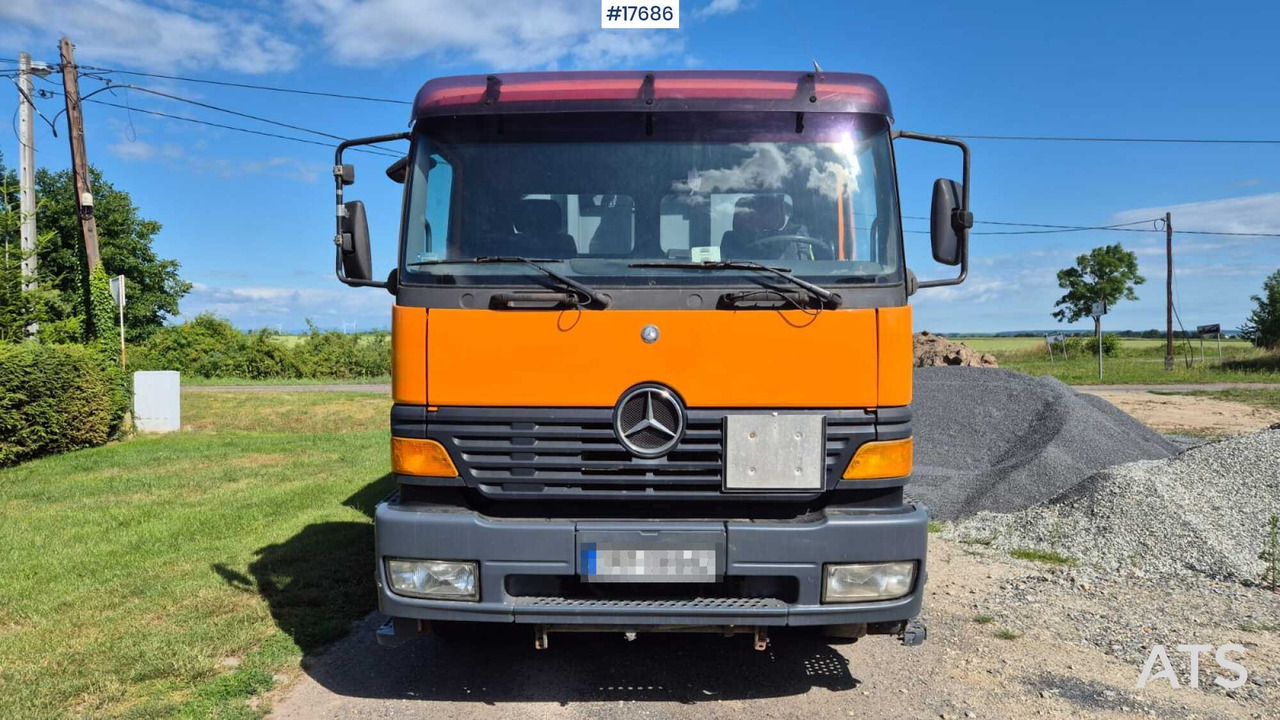 Mercedes-Benz 1828 hooklift (1999) two containers - Φορτηγό φόρτωσης γάντζου: φωτογραφία 2 Mercedes-Benz 1828 hooklift (1999) two containers - Φορτηγό φόρτωσης γάντζου: φωτογραφία 2