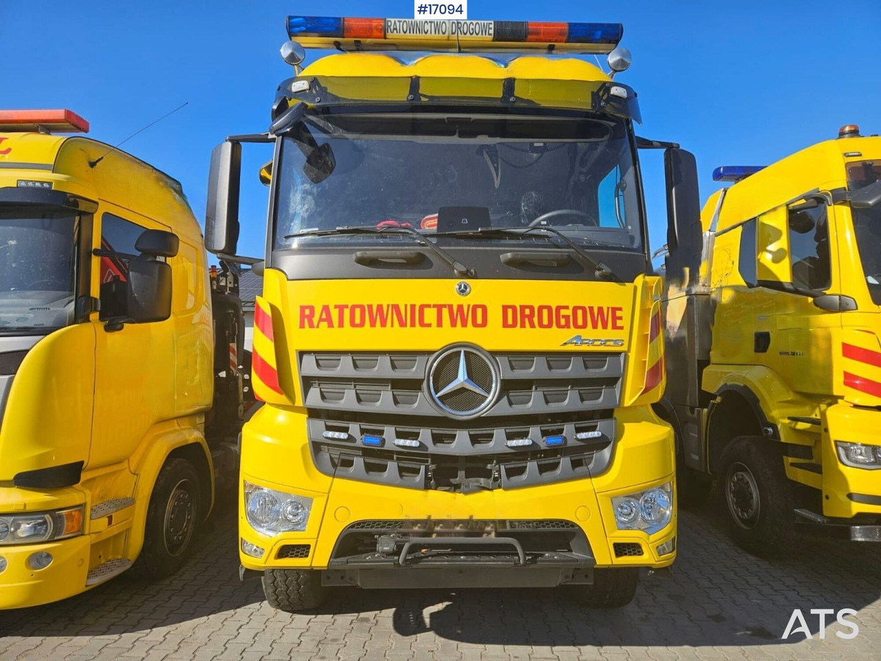 Specjalistyczny pojazd ratunkowy Mercedes Benz Arocs 4853 8x8 (2021) - Φορτηγό ρυμούλκησης: φωτογραφία 3 Specjalistyczny pojazd ratunkowy Mercedes Benz Arocs 4853 8x8 (2021) - Φορτηγό ρυμούλκησης: φωτογραφία 3