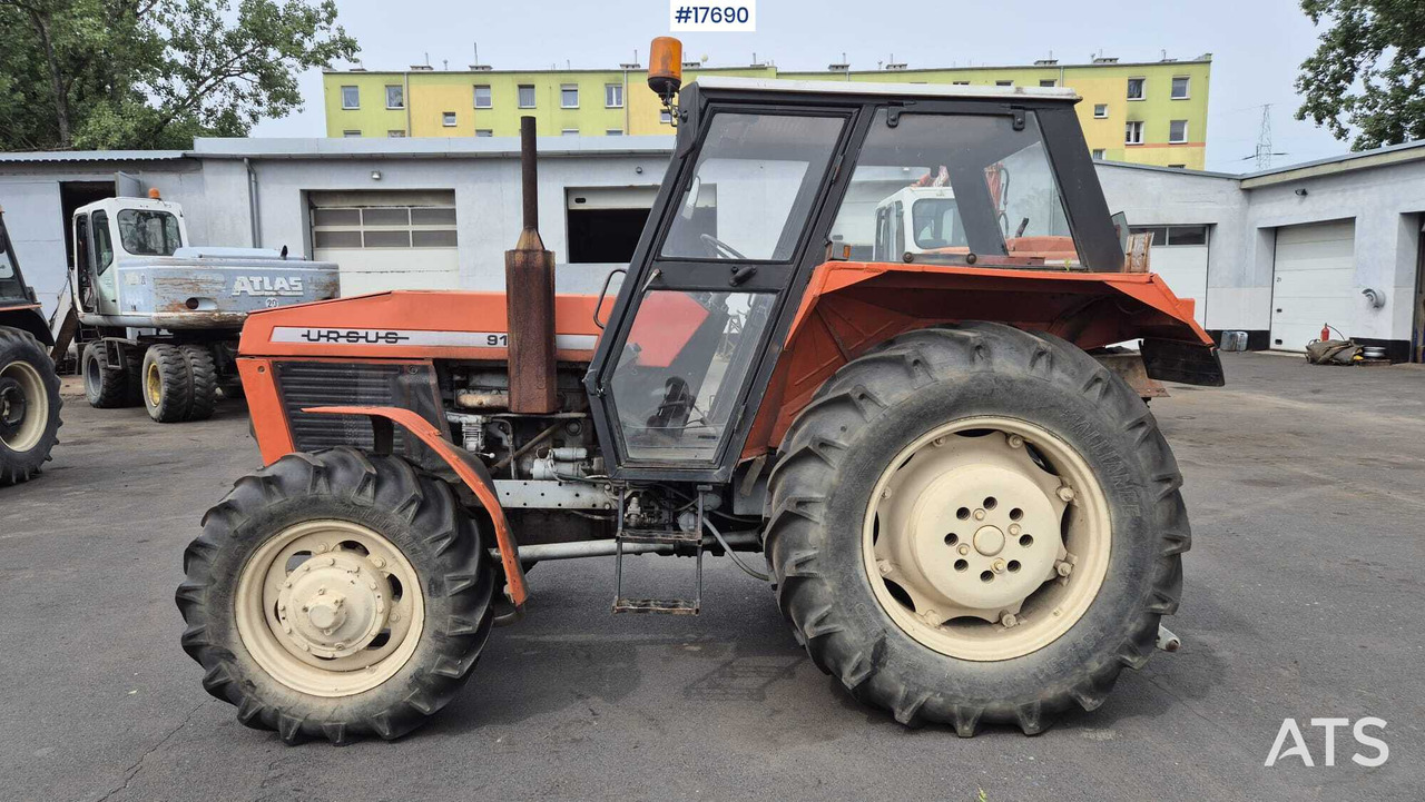 URSUS 914 tractor (1989) - Τρακτέρ: φωτογραφία 4 URSUS 914 tractor (1989) - Τρακτέρ: φωτογραφία 4