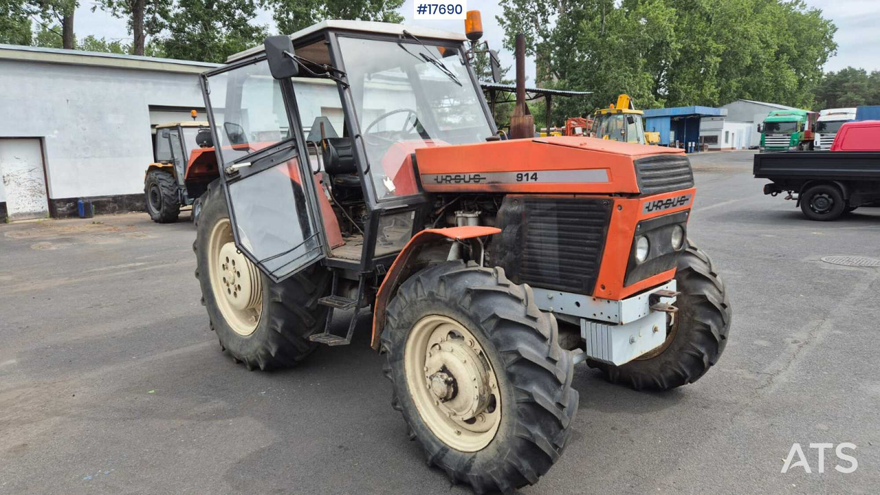 URSUS 914 tractor (1989) - Τρακτέρ: φωτογραφία 3 URSUS 914 tractor (1989) - Τρακτέρ: φωτογραφία 3