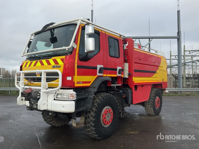 2007 Renault 410DXI CCFS 6000 4x4 Crew Cab Fire Truck - Πυροσβεστικό όχημα: φωτογραφία 1 2007 Renault 410DXI CCFS 6000 4x4 Crew Cab Fire Truck - Πυροσβεστικό όχημα: φωτογραφία 1