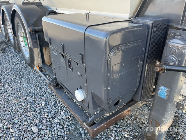 2008 Desot SD3A Tri/A Feed Trailer - Άλλα μηχανήματα: φωτογραφία 5 2008 Desot SD3A Tri/A Feed Trailer - Άλλα μηχανήματα: φωτογραφία 5