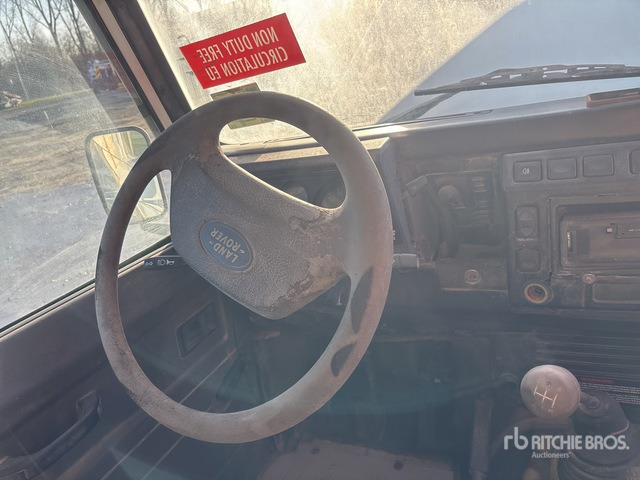 2010 Land Rover Defender (Inoperable) SUV - SUV: φωτογραφία 5 2010 Land Rover Defender (Inoperable) SUV - SUV: φωτογραφία 5