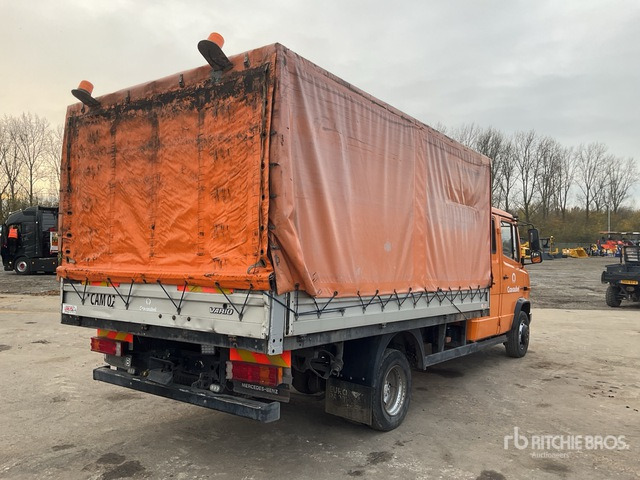 2010 Mercedes-Benz Vario 818DE 4x2 Service Truck - Επαγγελματικό αυτοκίνητο με μουσαμά, Διπλοκάμπινο ελαφρύ επαγγελματικό: φωτογραφία 4 2010 Mercedes-Benz Vario 818DE 4x2 Service Truck - Επαγγελματικό αυτοκίνητο με μουσαμά, Διπλοκάμπινο ελαφρύ επαγγελματικό: φωτογραφία 4