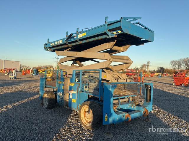 2013 Genie GS-3390 4x4 Diesel Scissor Lift - Ψαλιδωτό ανυψωτικό: φωτογραφία 5 2013 Genie GS-3390 4x4 Diesel Scissor Lift - Ψαλιδωτό ανυψωτικό: φωτογραφία 5