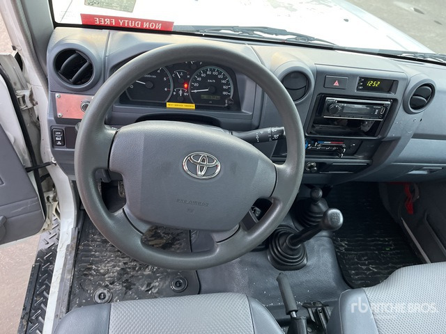 2018 Toyota Land Cruiser 4WD SUV - SUV: φωτογραφία 5 2018 Toyota Land Cruiser 4WD SUV - SUV: φωτογραφία 5