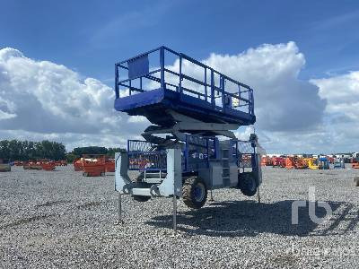 GENIE GS3384 4x4 Diesel - Ψαλιδωτό ανυψωτικό: φωτογραφία 1 GENIE GS3384 4x4 Diesel - Ψαλιδωτό ανυψωτικό: φωτογραφία 1