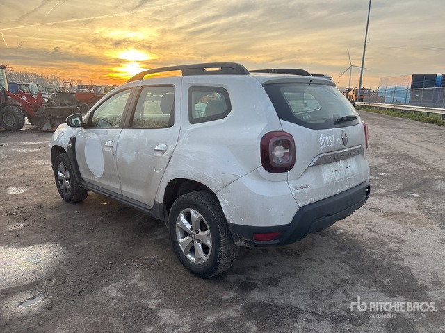Renault Duster SUV - SUV: φωτογραφία 2 Renault Duster SUV - SUV: φωτογραφία 2