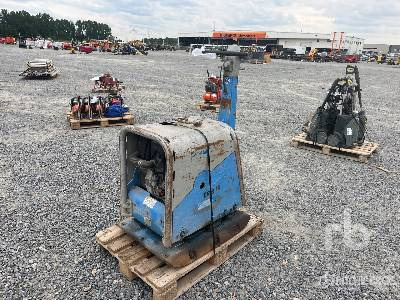 WEBERMT CR8 - Δονητική πλάκα: φωτογραφία 1 WEBERMT CR8 - Δονητική πλάκα: φωτογραφία 1