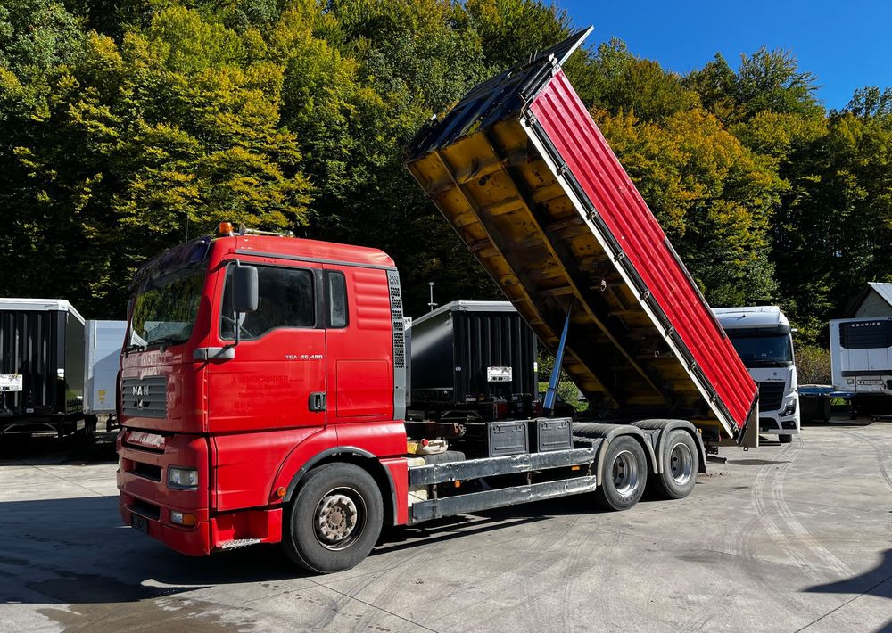 MAN TGA 26.480 // Wywrotka 3 stronna // 2004 Rok // 6x4 // Kiper Schwarzmuller // - Φορτηγό ανατρεπόμενο: φωτογραφία 1 MAN TGA 26.480 // Wywrotka 3 stronna // 2004 Rok // 6x4 // Kiper Schwarzmuller // - Φορτηγό ανατρεπόμενο: φωτογραφία 1