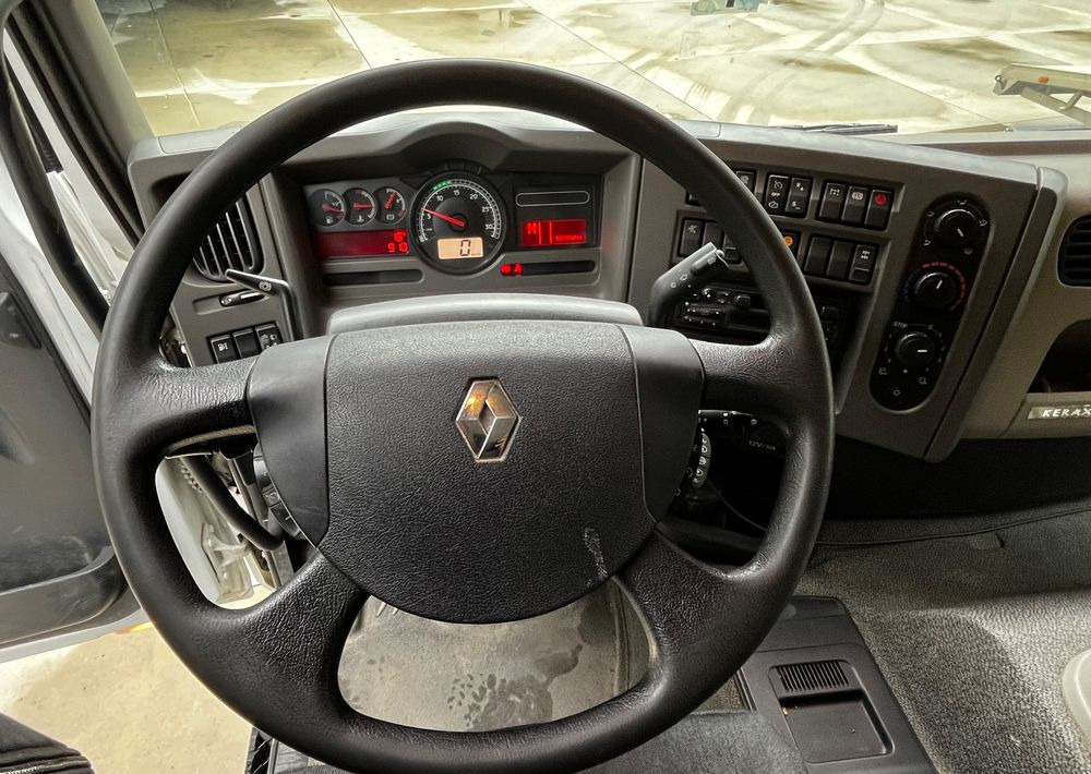 Renault Kerax 380 EEV // Skrzynia Burtowa // HIAB XS166 Hipro + Radio // Zwolnice //  // - Φορτηγό με ανοιχτή καρότσα, Φορτηγό με γερανό: φωτογραφία 5 Renault Kerax 380 EEV // Skrzynia Burtowa // HIAB XS166 Hipro + Radio // Zwolnice //  // - Φορτηγό με ανοιχτή καρότσα, Φορτηγό με γερανό: φωτογραφία 5