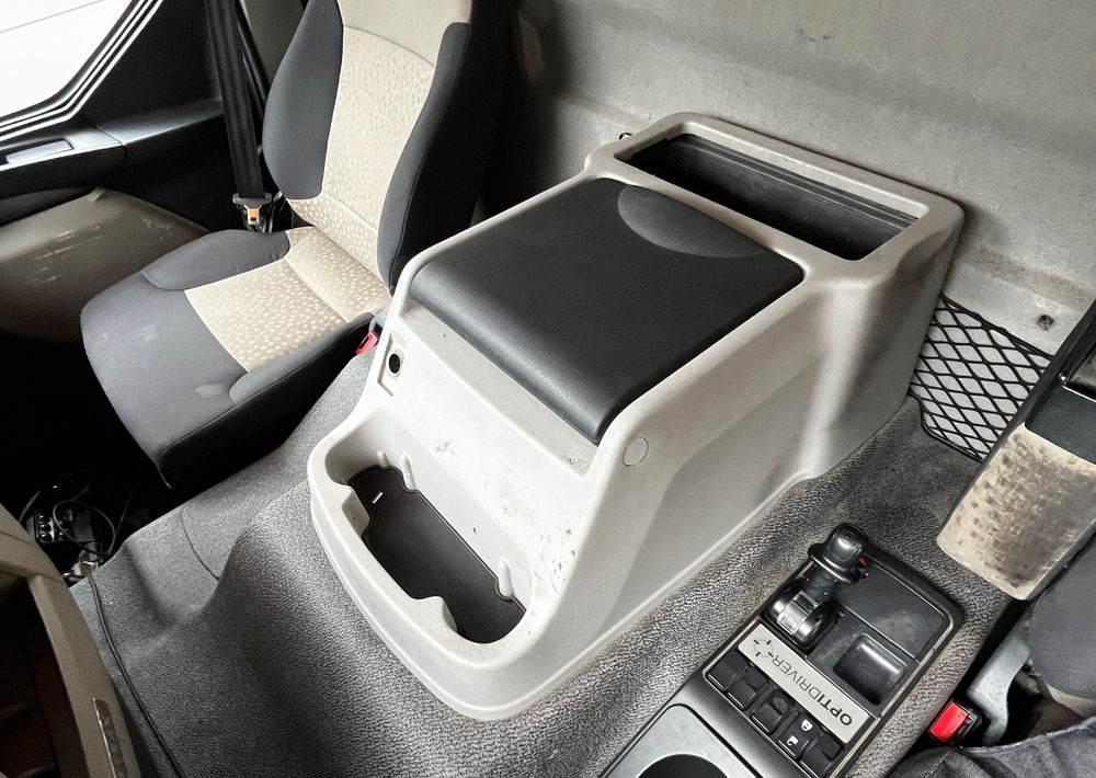 Renault Kerax 380 EEV // Skrzynia Burtowa // HIAB XS166 Hipro + Radio // Zwolnice //  // - Φορτηγό με ανοιχτή καρότσα, Φορτηγό με γερανό: φωτογραφία 3 Renault Kerax 380 EEV // Skrzynia Burtowa // HIAB XS166 Hipro + Radio // Zwolnice //  // - Φορτηγό με ανοιχτή καρότσα, Φορτηγό με γερανό: φωτογραφία 3