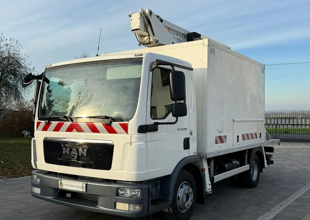 MAN TGL 12.250 - Φορτηγό με εναέρια πλατφόρμα: φωτογραφία 1 MAN TGL 12.250 - Φορτηγό με εναέρια πλατφόρμα: φωτογραφία 1
