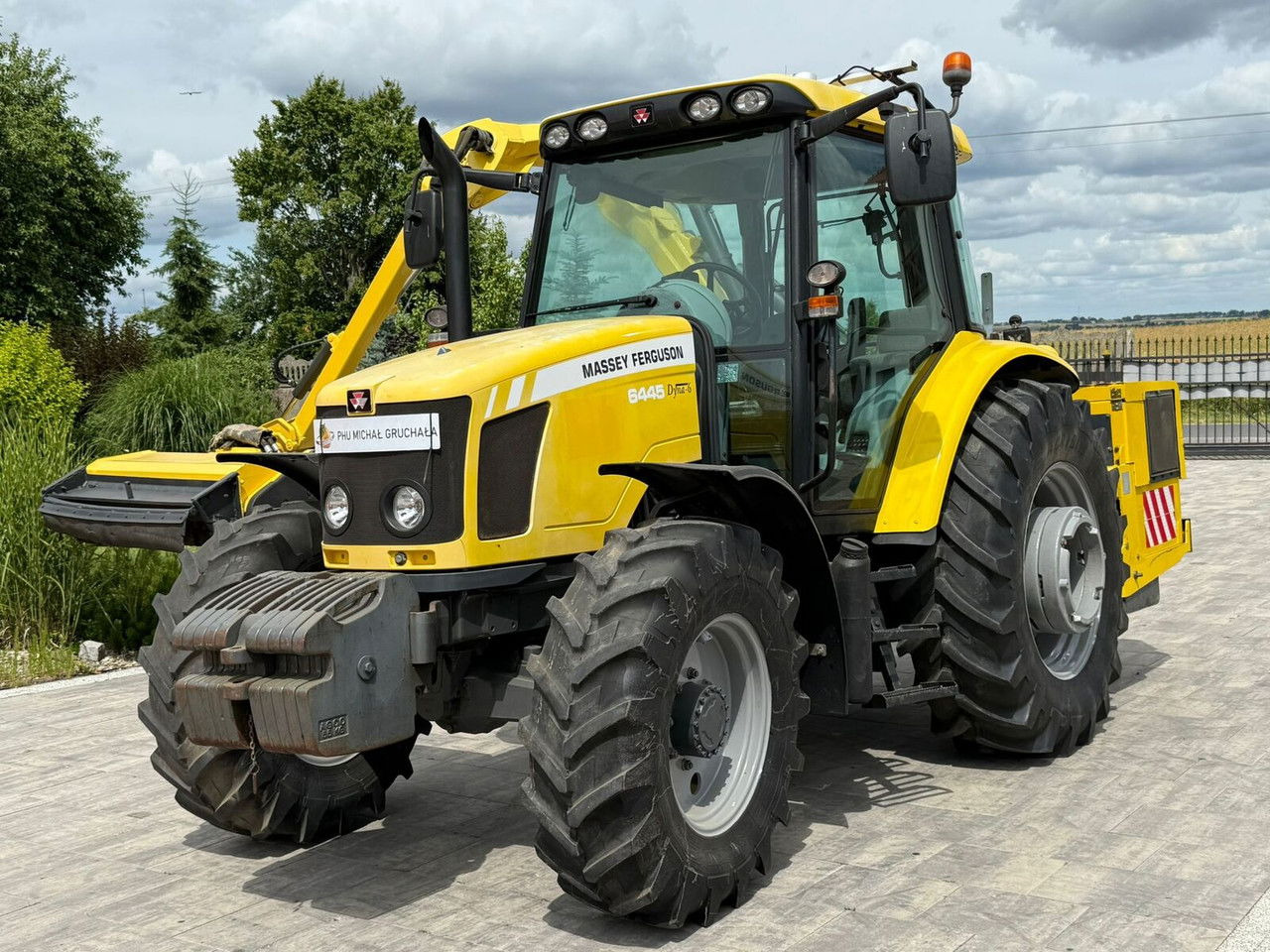 Massey Ferguson 6445 z kosiarką wysięgnikową do poboczy Rousseau T hénor 510 L FI - Τρακτέρ: φωτογραφία 3 Massey Ferguson 6445 z kosiarką wysięgnikową do poboczy Rousseau T hénor 510 L FI - Τρακτέρ: φωτογραφία 3