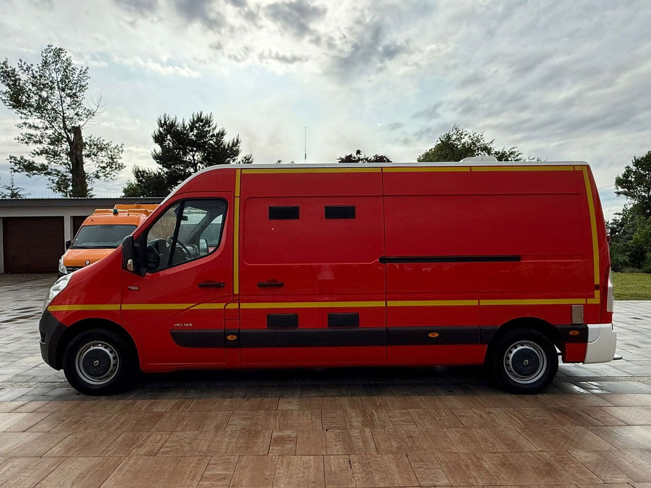Renault Master 2016 Rok Ambulans Karetka Pogotowie - Ασθενοφόρο: φωτογραφία 5 Renault Master 2016 Rok Ambulans Karetka Pogotowie - Ασθενοφόρο: φωτογραφία 5