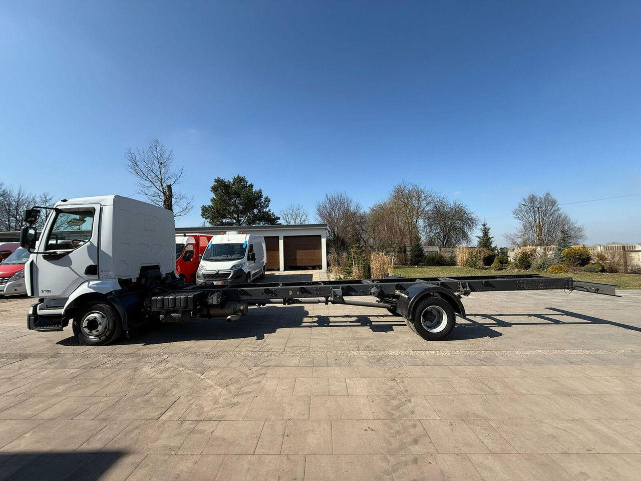 Renault Midlum 220 - Φορτηγό σασί: φωτογραφία 5 Renault Midlum 220 - Φορτηγό σασί: φωτογραφία 5
