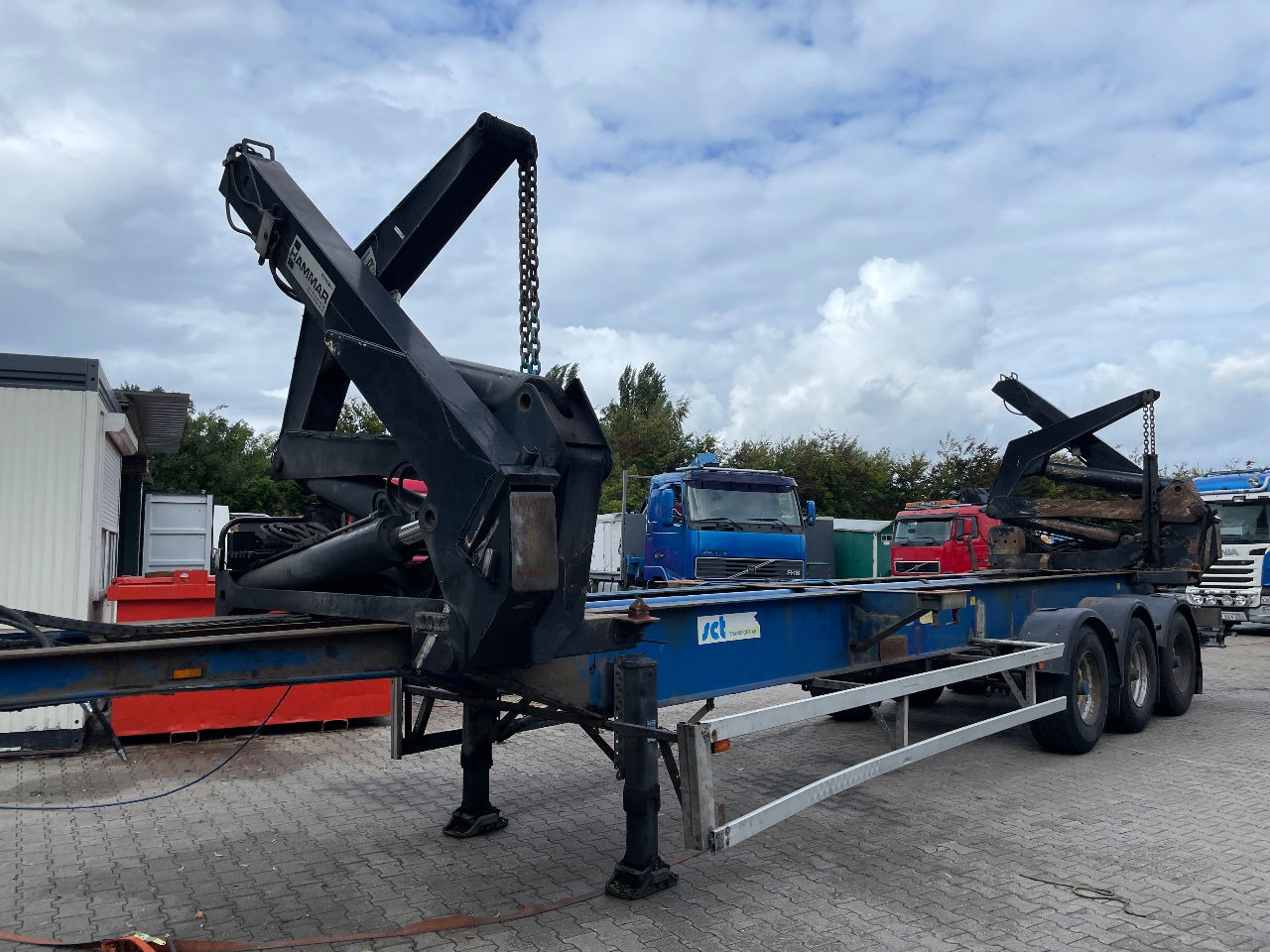 Hammar 151 HS side loader - Επικαθήμενο μεταφοράς εμπορευματοκιβωτίων/ Κινητό αμάξωμα: φωτογραφία 1 Hammar 151 HS side loader - Επικαθήμενο μεταφοράς εμπορευματοκιβωτίων/ Κινητό αμάξωμα: φωτογραφία 1