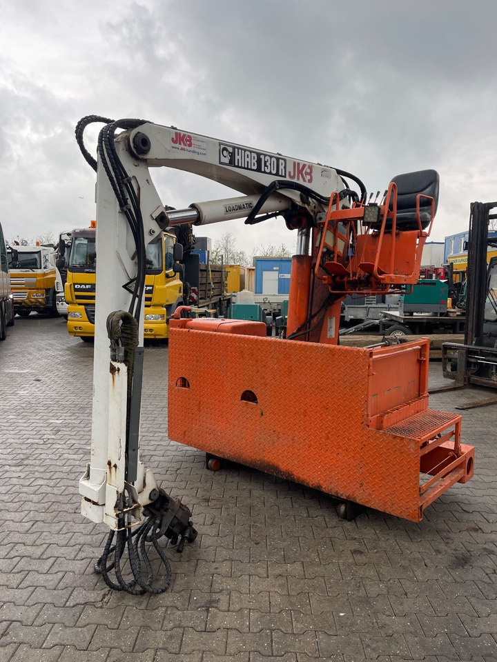 Hiab 130R roller - Γερανός παπαγάλος: φωτογραφία 1 Hiab 130R roller - Γερανός παπαγάλος: φωτογραφία 1
