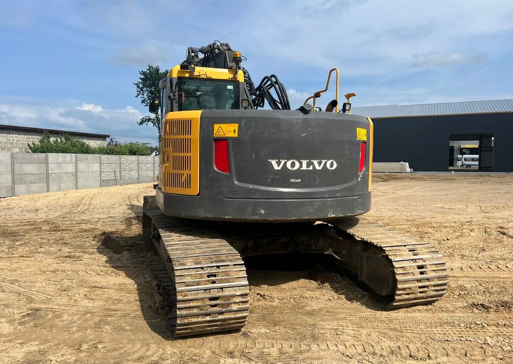 Volvo ECR235CL - Ερπυστριοφόρος εκσκαφέας: φωτογραφία 5 Volvo ECR235CL - Ερπυστριοφόρος εκσκαφέας: φωτογραφία 5
