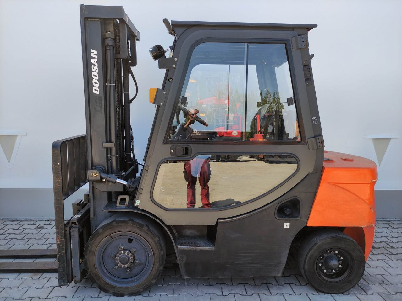 Doosan D30 GP - Πετρελαιοκίνητο περονοφόρο: φωτογραφία 1 Doosan D30 GP - Πετρελαιοκίνητο περονοφόρο: φωτογραφία 1
