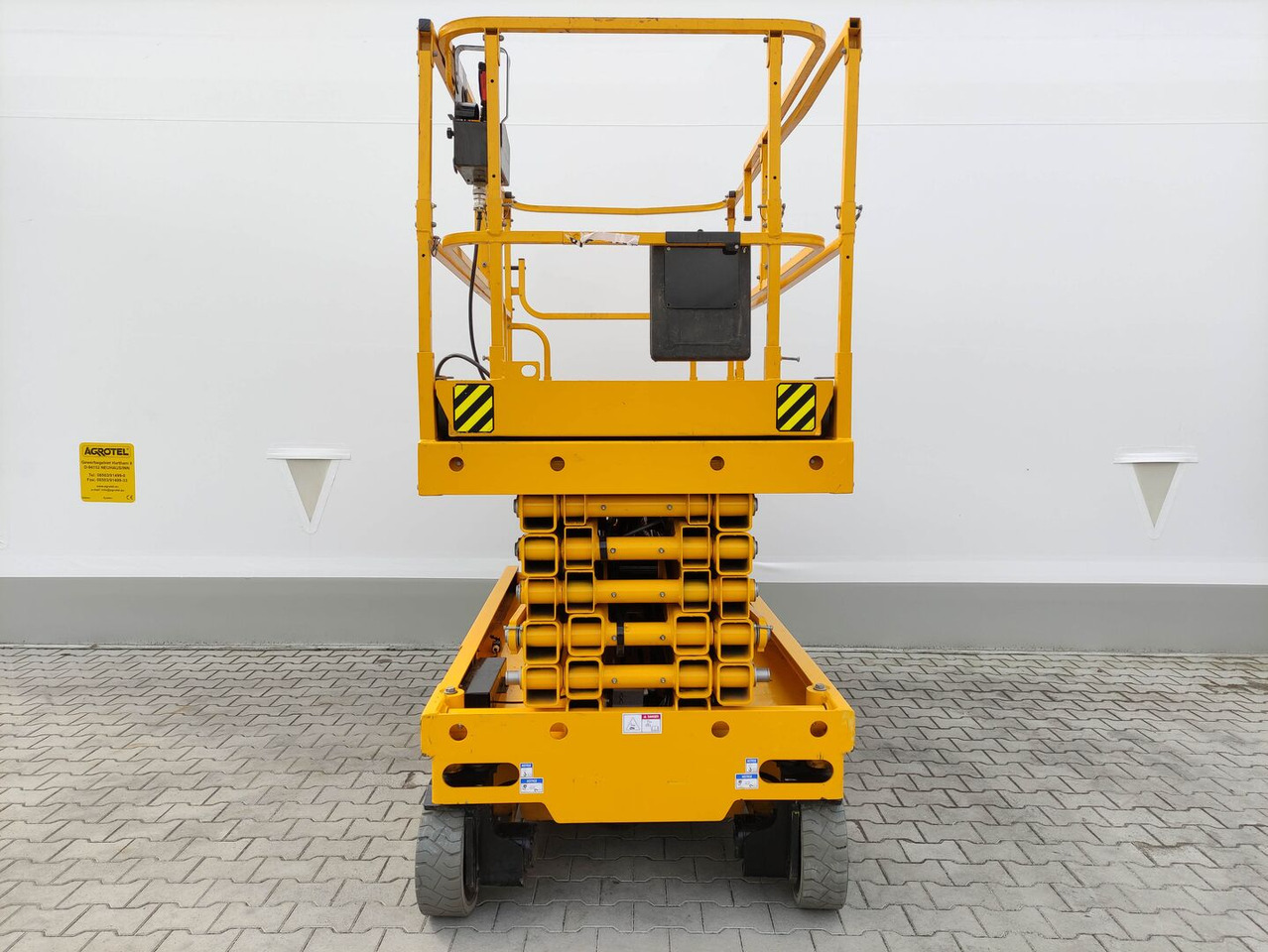 Haulotte Compact14 - Ψαλιδωτό ανυψωτικό: φωτογραφία 3 Haulotte Compact14 - Ψαλιδωτό ανυψωτικό: φωτογραφία 3