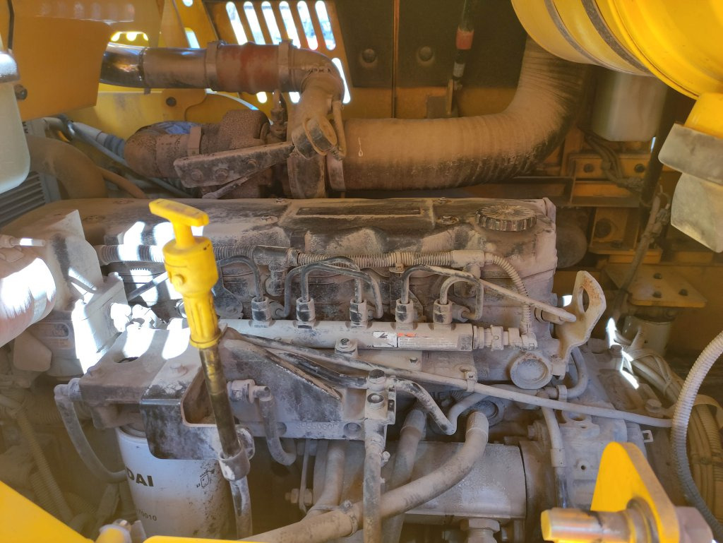 Hyundai 160D-7E - Χειριστές δοχείο: φωτογραφία 2 Hyundai 160D-7E - Χειριστές δοχείο: φωτογραφία 2