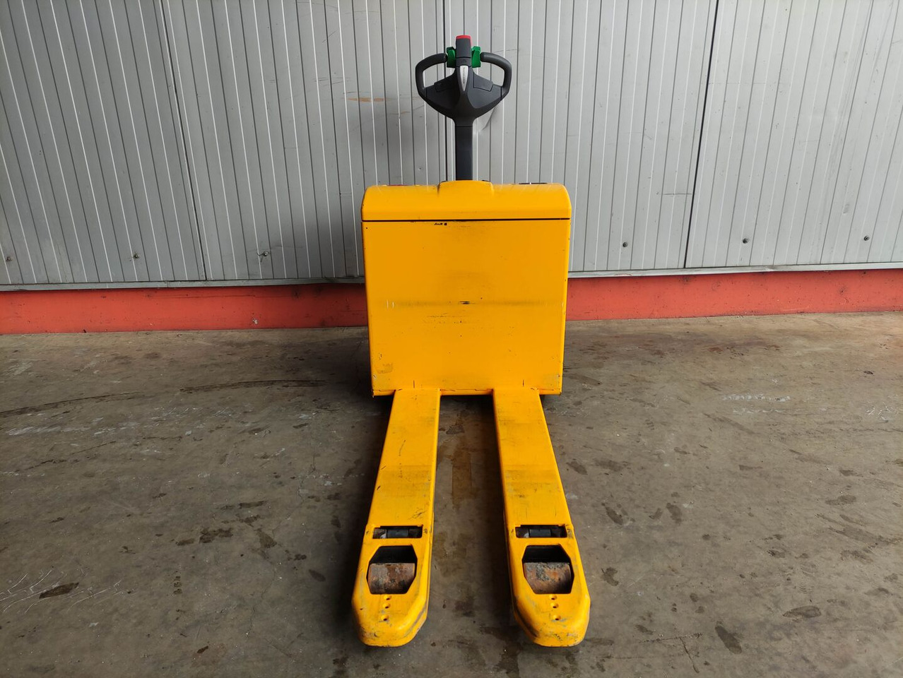 Jungheinrich EJE 116 - Παλετοφόρο: φωτογραφία 3 Jungheinrich EJE 116 - Παλετοφόρο: φωτογραφία 3