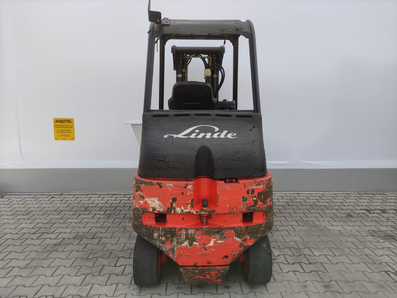 Linde E30/03/600-336 - Ηλεκτροκίνητο περονοφόρο: φωτογραφία 4 Linde E30/03/600-336 - Ηλεκτροκίνητο περονοφόρο: φωτογραφία 4